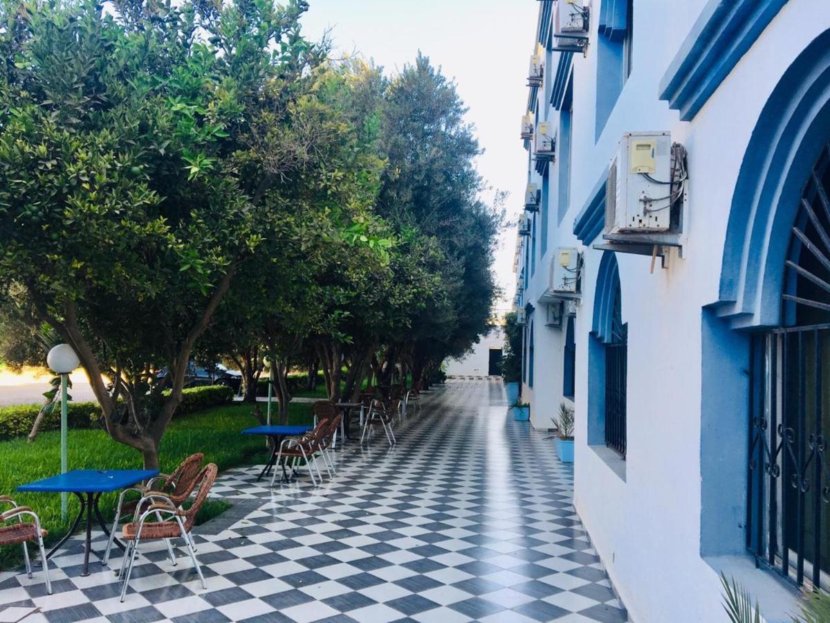 Hotel Ribis Ait Melloul  Exterior photo